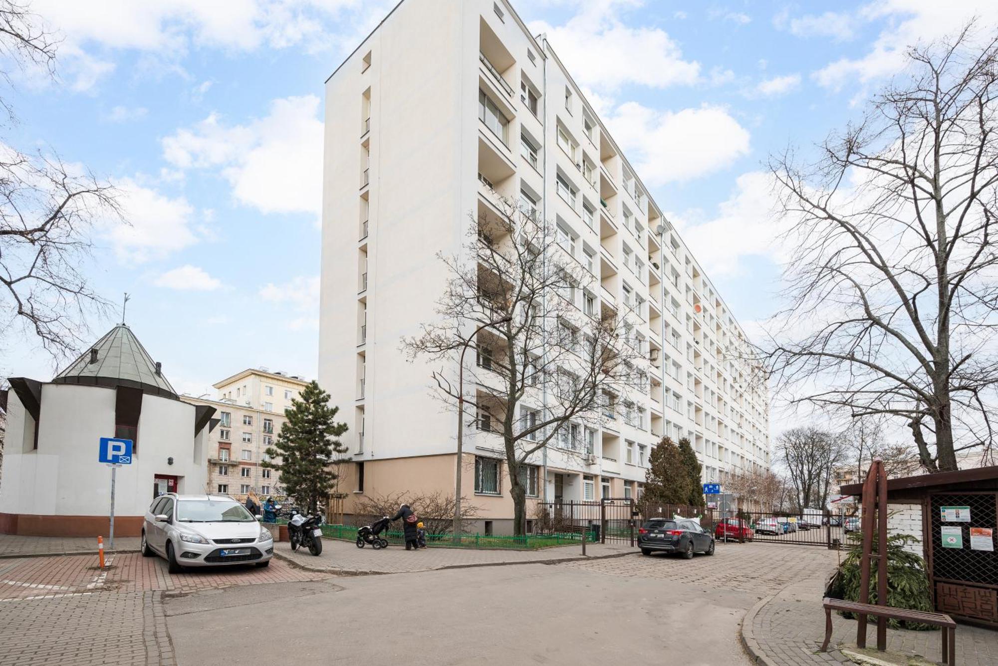 Plac Zbawiciela Modern Warszawa