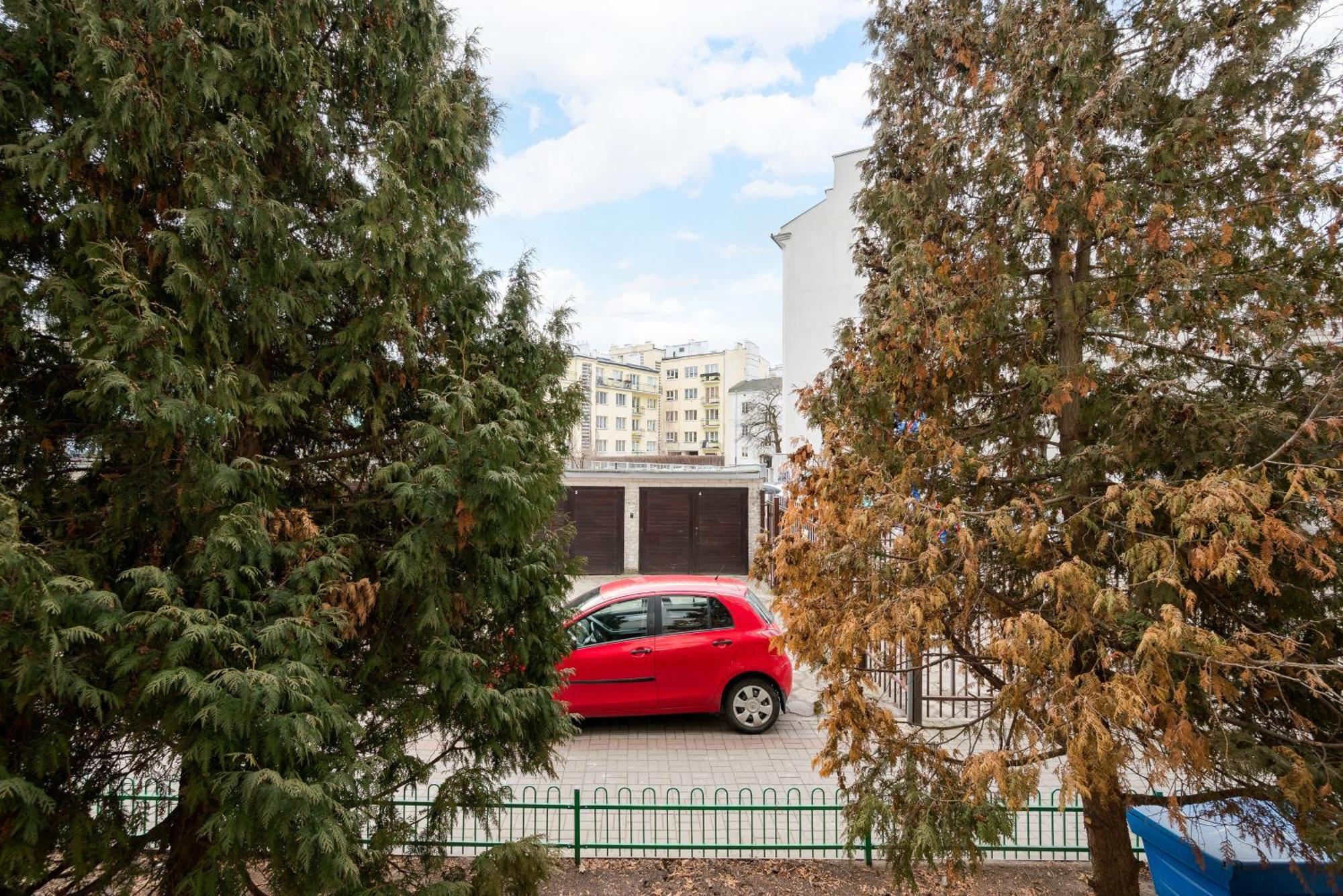 Plac Zbawiciela Modern * Warszawa